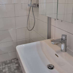 Badezimmer möblierte 4-Zimmer-Wohnung Lahr Schwarzwald